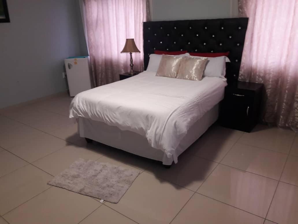 וואלביס ביי Jessma Bed And Breakfast מראה חיצוני תמונה